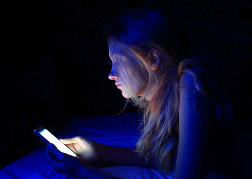 LED Blaulicht stört unseren gesunden Schlaf